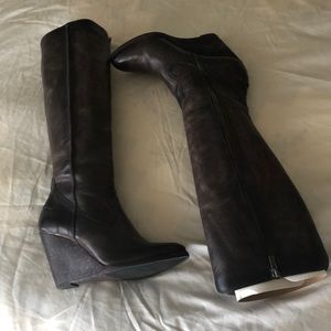 Women’s Frye boots
